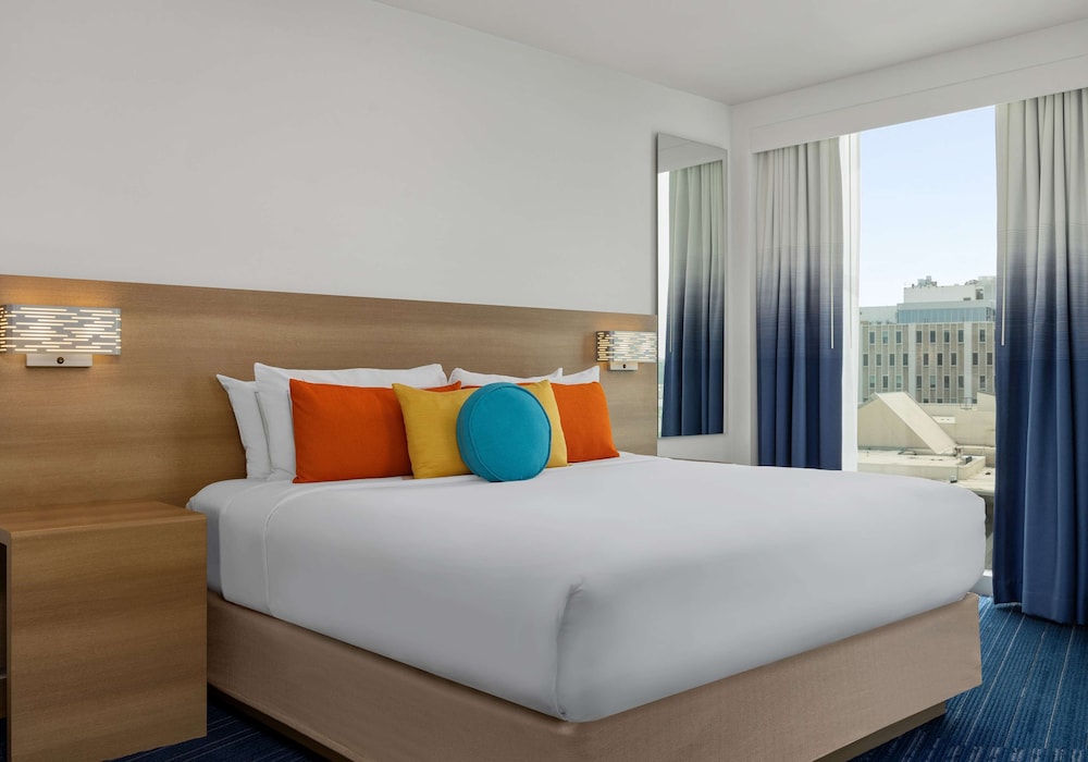 The Art Hotel Denver Curio Collection by Hilton - photo 27