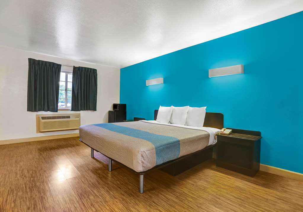 Motel 6 Anderson CA Redding Airport - photo 10