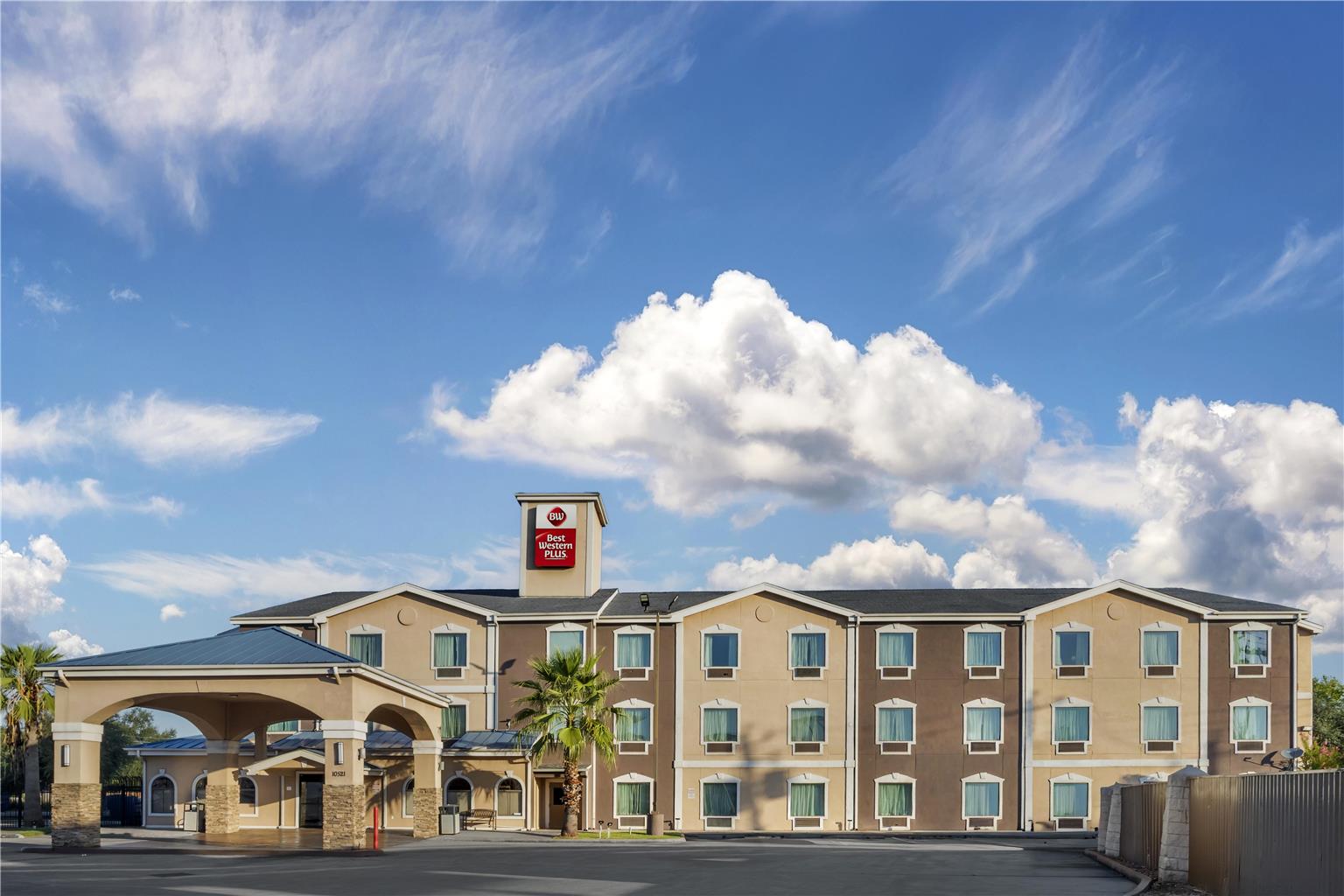 Best Western Plus Heritage Inn - photo 16