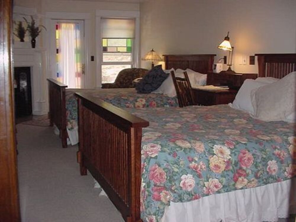 Alps Boulder Canyon Inn - photo 19