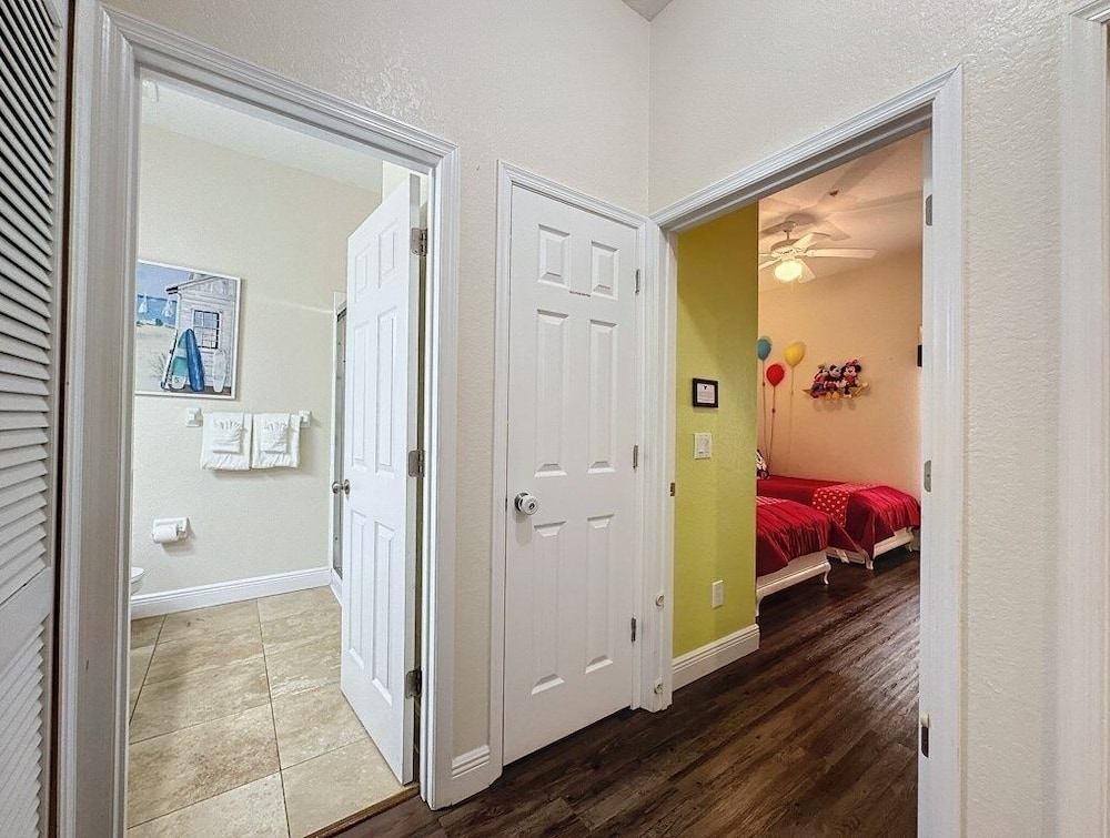 3 Bed 2 Bath Condo Bahama Bay Resort 3 Bedroom Condo by RedAwning - photo 27