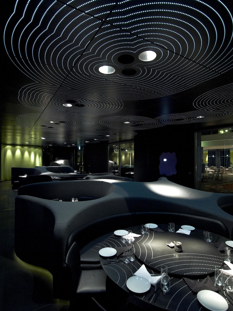 מזון ומשקאות