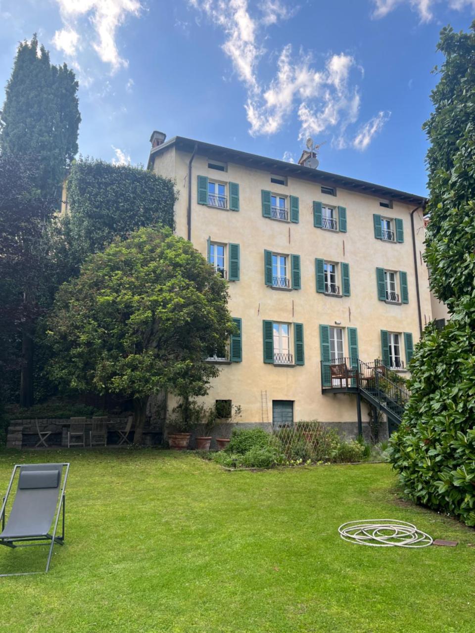 Casa Vittoria — 4-Star Luxury Hotel in Tremezzo, Italy