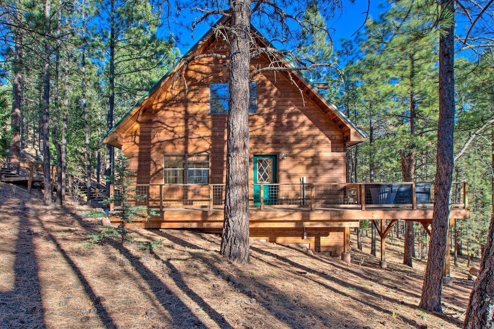 Family Cabin with Hot Tub 1 Mi to Angel Fire Resort - photo 22
