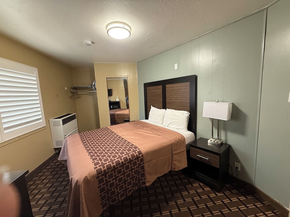 Tahoe Sands Inn - photo 14