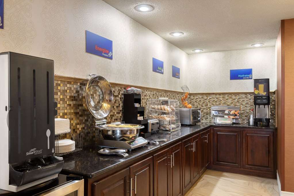 Days Inn by Wyndham Columbia Kentucky - featured photo