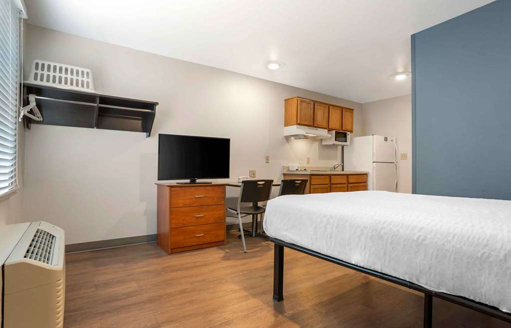 Extended Stay America Select Suites Gulfport - photo 10