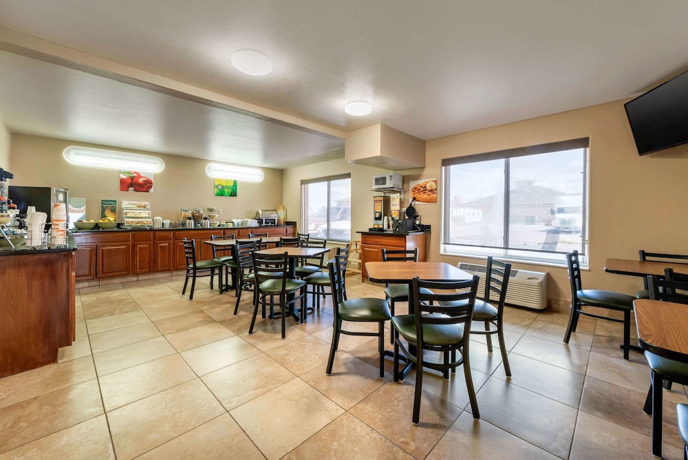 Quality Inn & Suites Limon - photo 39
