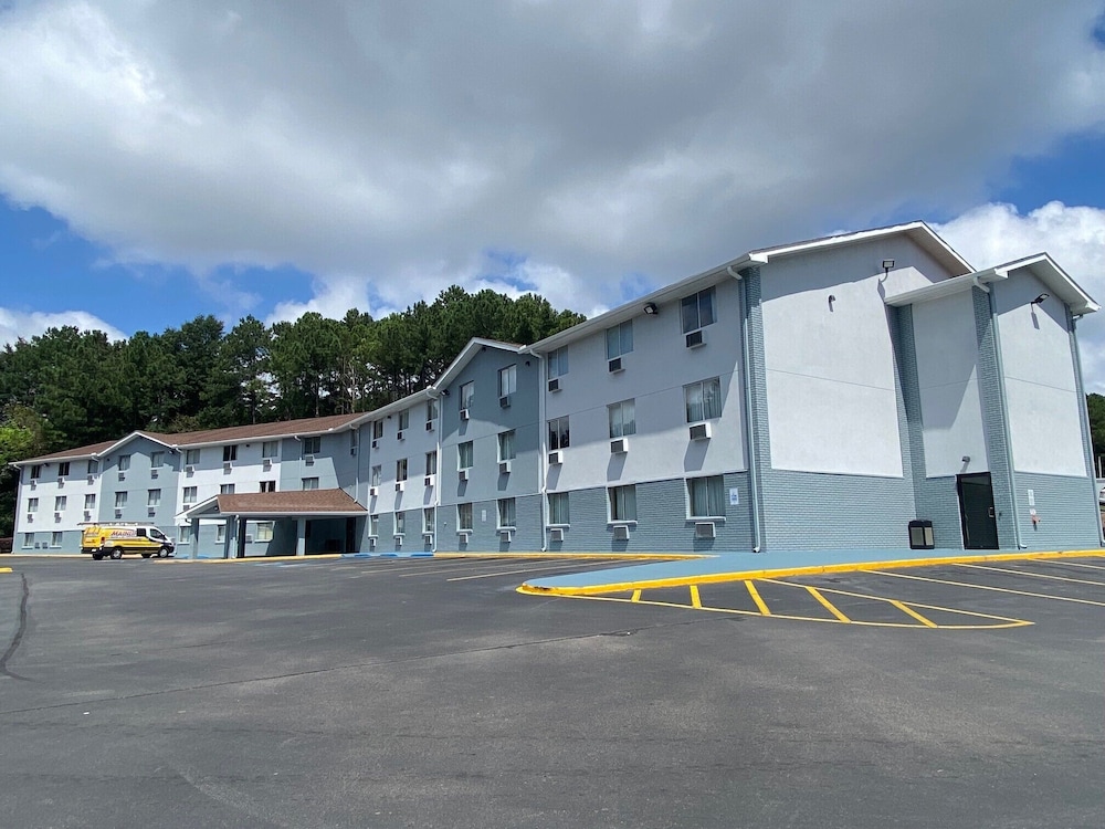 Super 8 by Wyndham Homewood Birmingham Area - photo 30