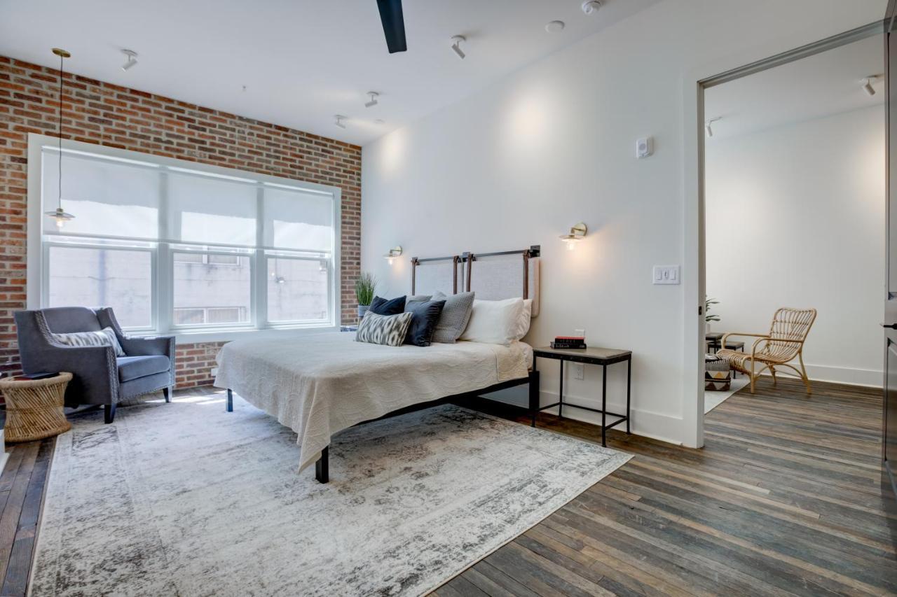 Loft condo by Mercedes Benz w balcony Apt 101 — 4-Star Luxury Hotel in Atlanta, United States