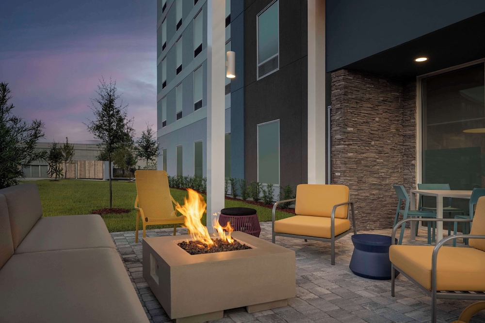 Home2 Suites By Hilton Sanford Orlando North - photo 39