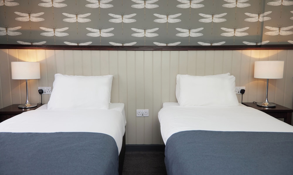 Charnwood Arms by Greene King Inns — hotel in Coalville
