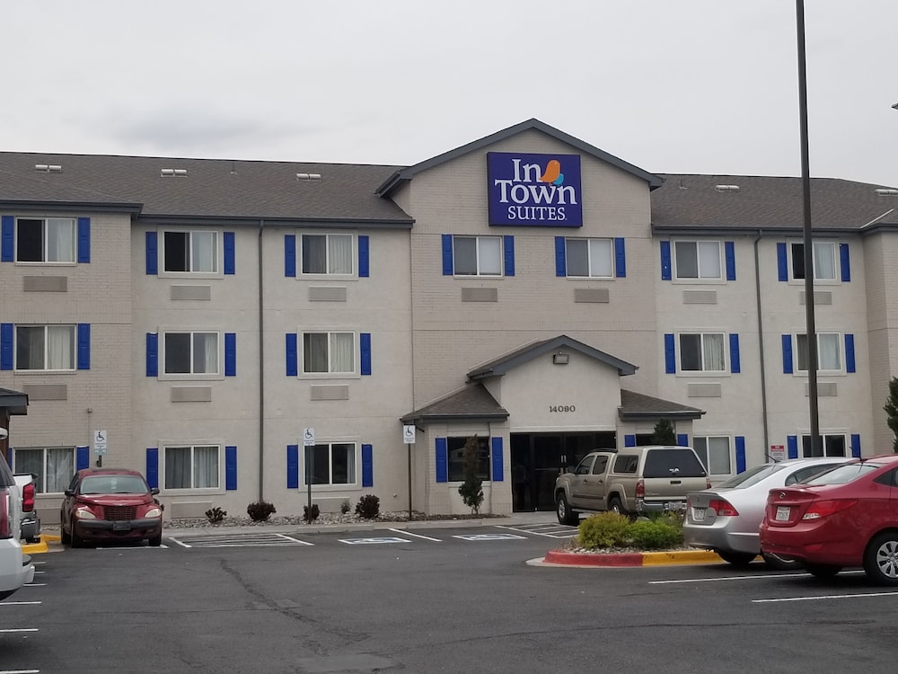 InTown Suites Extended Stay Select Denver Aurora South - photo 24