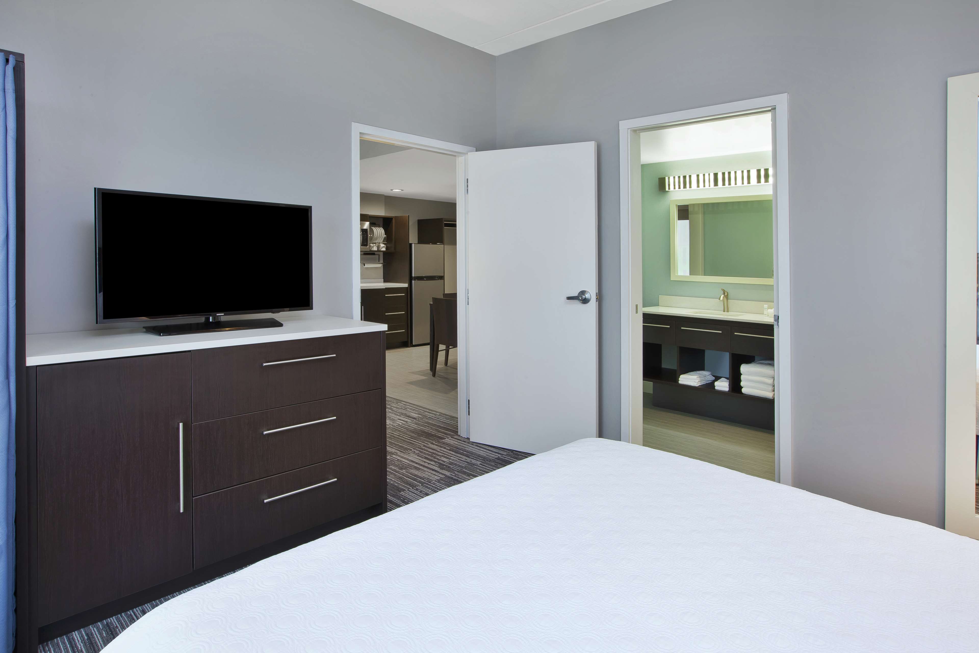 Home2 Suites by Hilton Pittsburgh Area Beaver Valley - photo 13