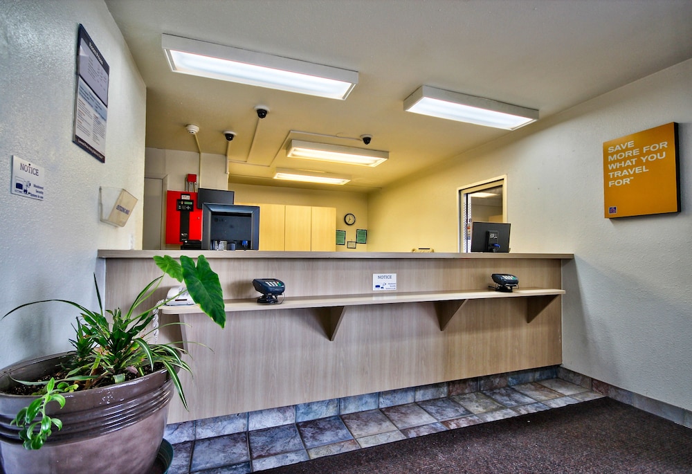 Americas Best Value Inn & Suites Helena - photo 3