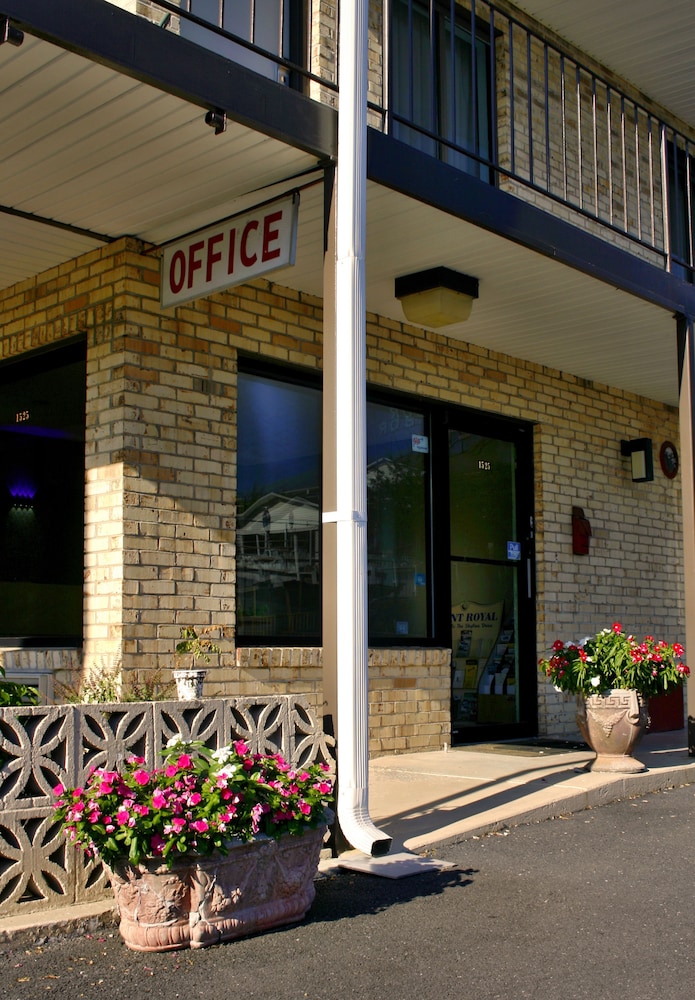 Relax Inn Motel - photo 19
