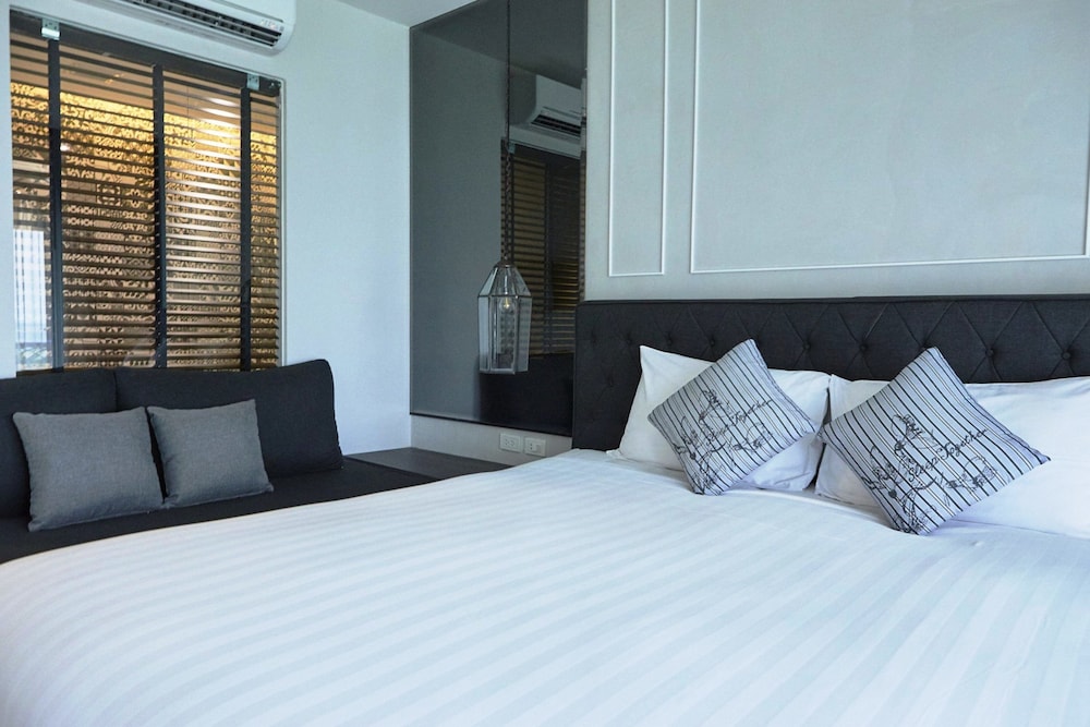 SiamBeach Resort in Cha-Am, Thailand