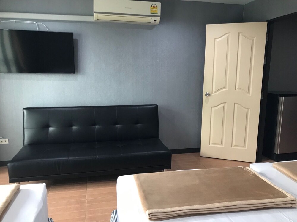 Asia Place Family Room