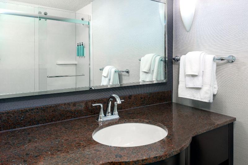 Courtyard by Marriott Sarasota at University Town Center - photo 25