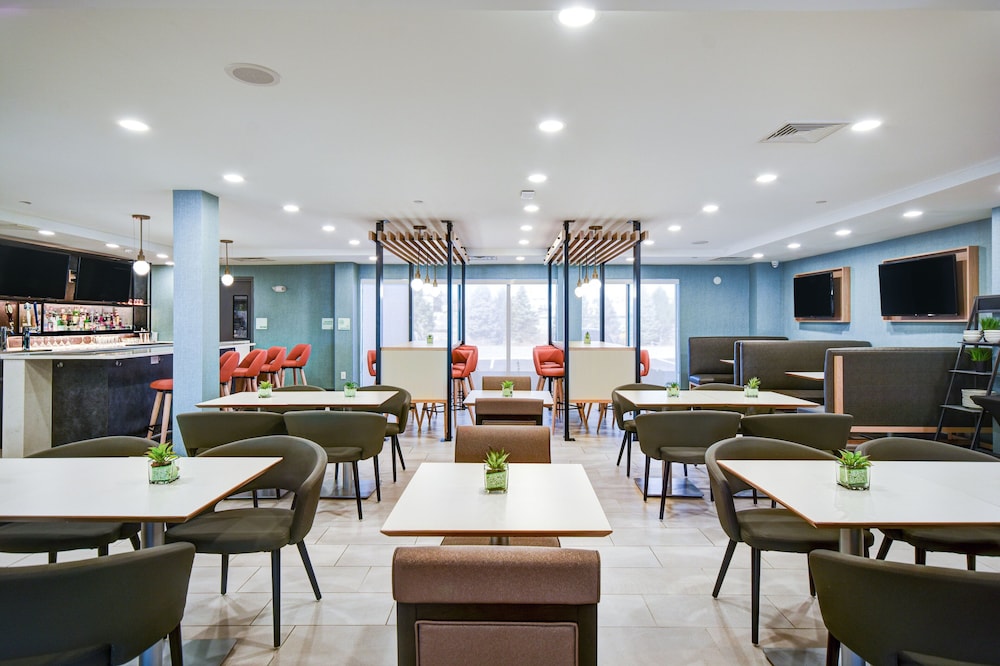 Holiday Inn Allentown Bethlehem - photo 26