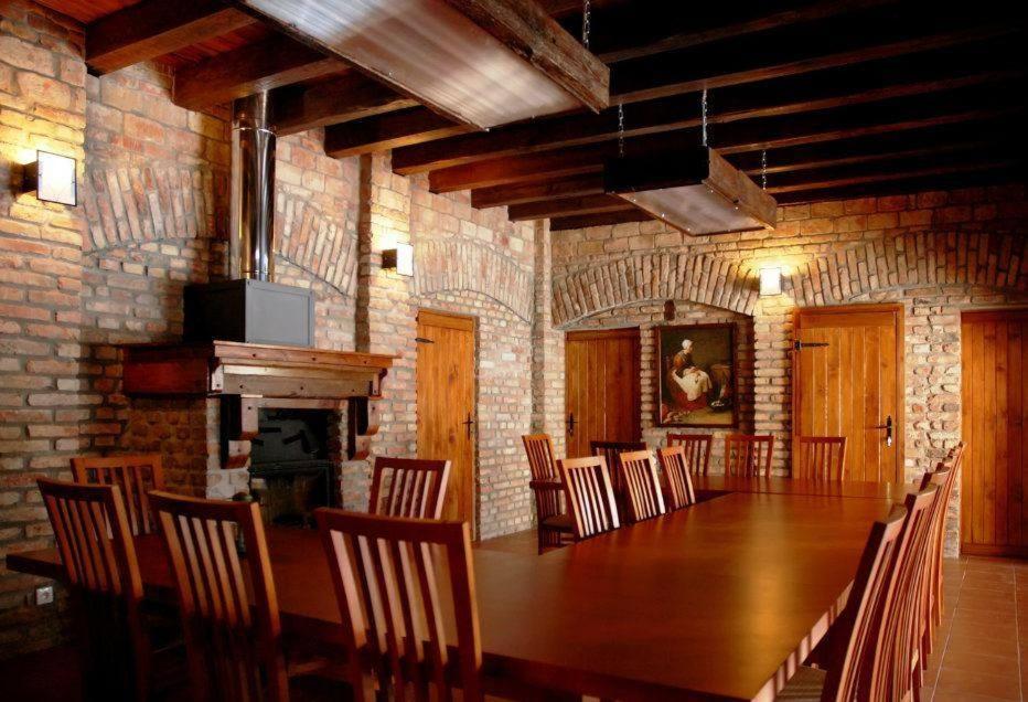 Trzy Deby - carbon neutral hotel in Unknown City