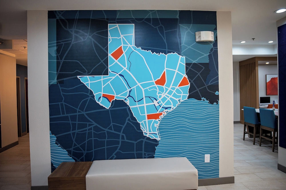Holiday Inn Express & Suites Center by IHG - photo 67