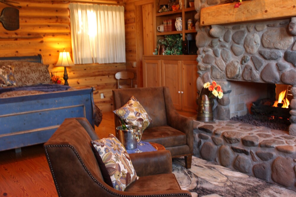 Adobe Village Inn - photo 45