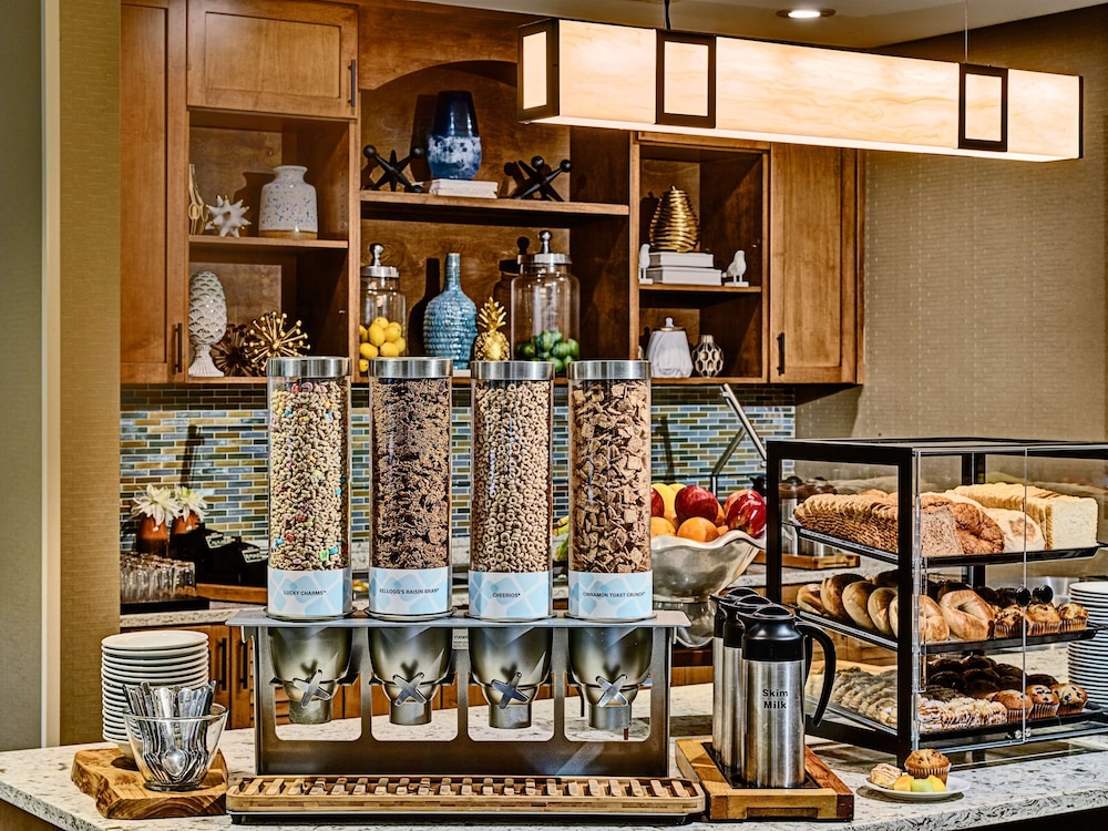 Hilton Garden Inn Gatlinburg - photo 26