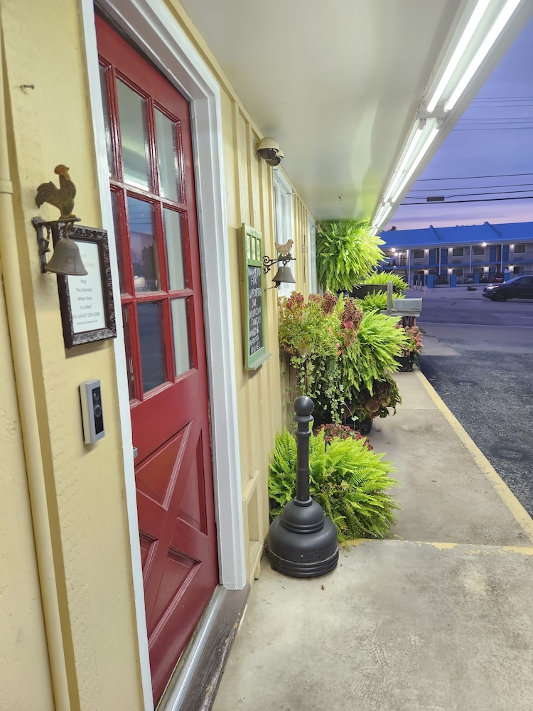 Homestead Motel - photo 42