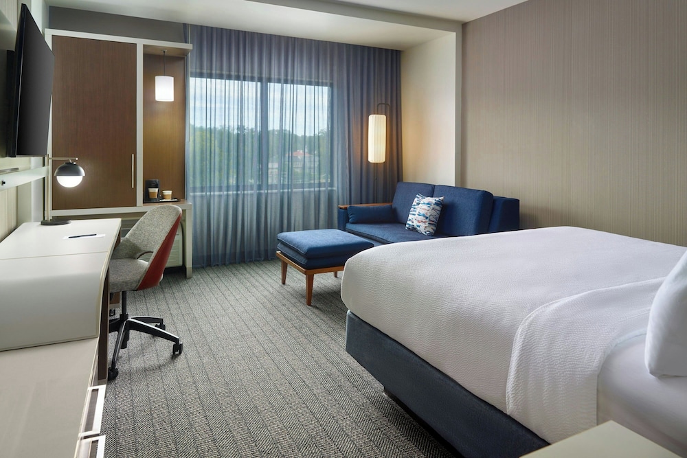 Courtyard by Marriott Carrollton - photo 14