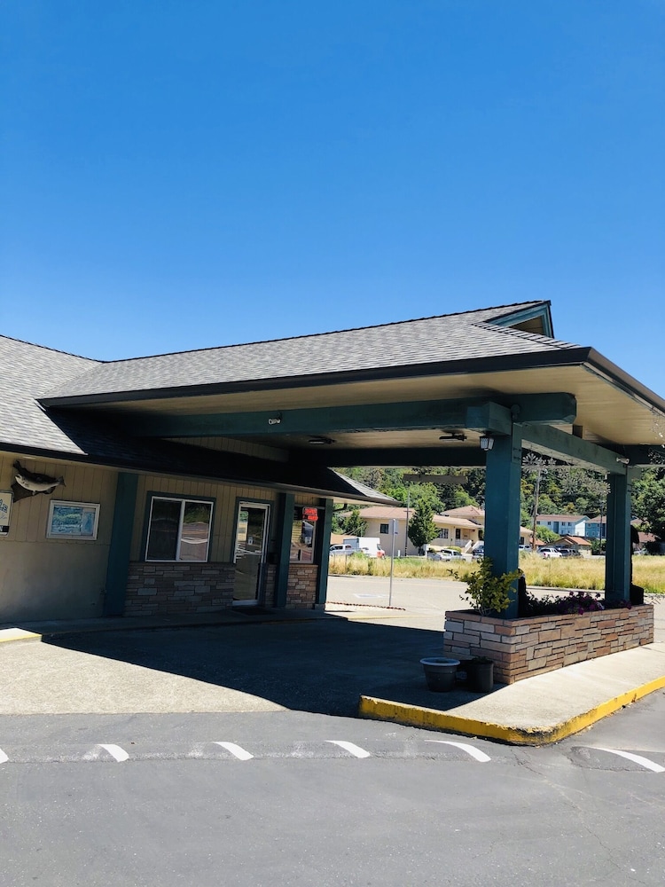 Motel Garberville - photo 2