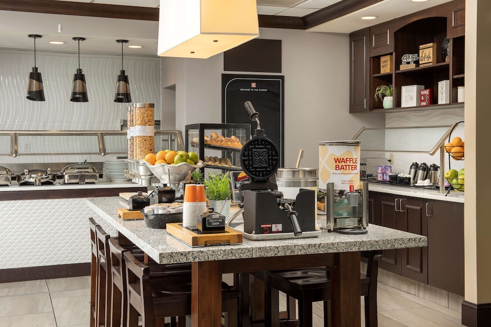 Hilton Garden Inn Charlotte Mooresville - photo 25
