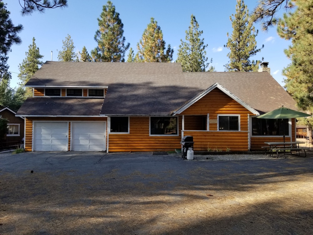 Grey Squirrel Resort - photo 26