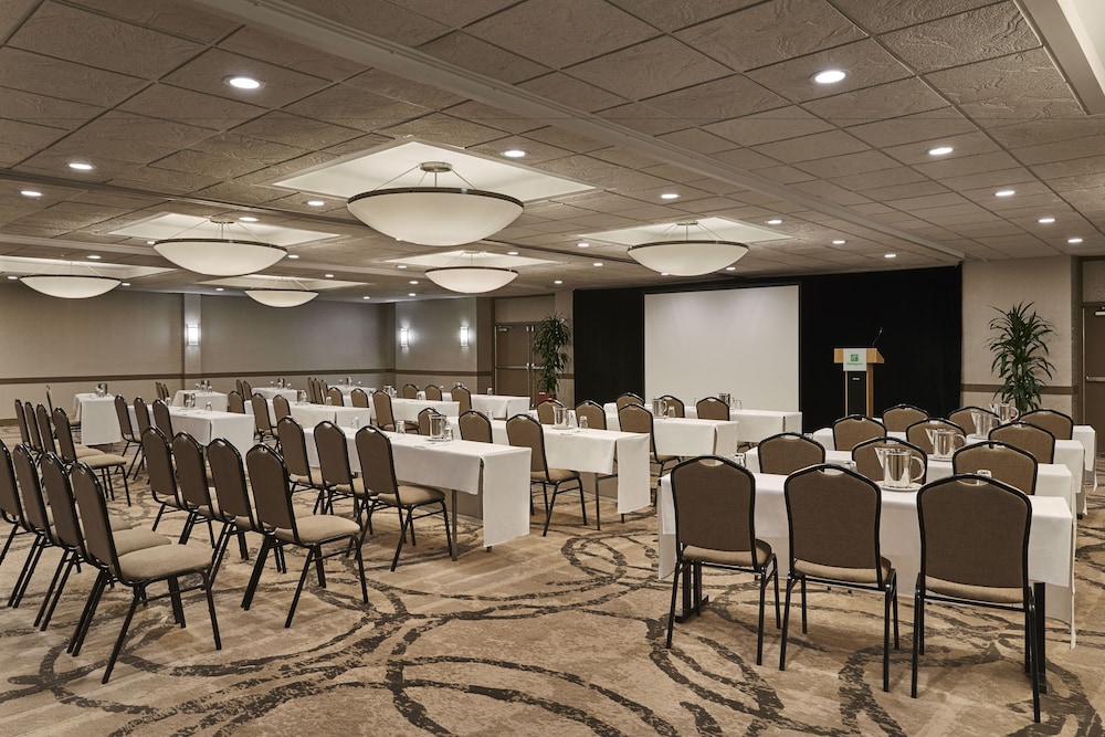 Holiday Inn Alexandria at Carlyle by IHG - photo 37