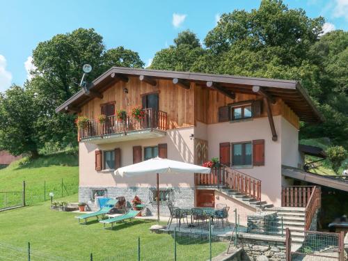 Holiday Home Quang by Interhome — 4-Star Luxury Hotel in Garzeno, Italy