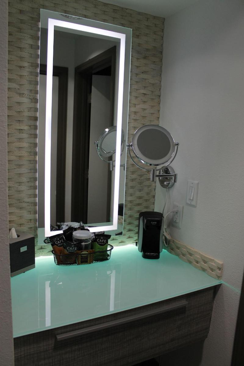 Regalia Hotel & Conference Center - photo 44