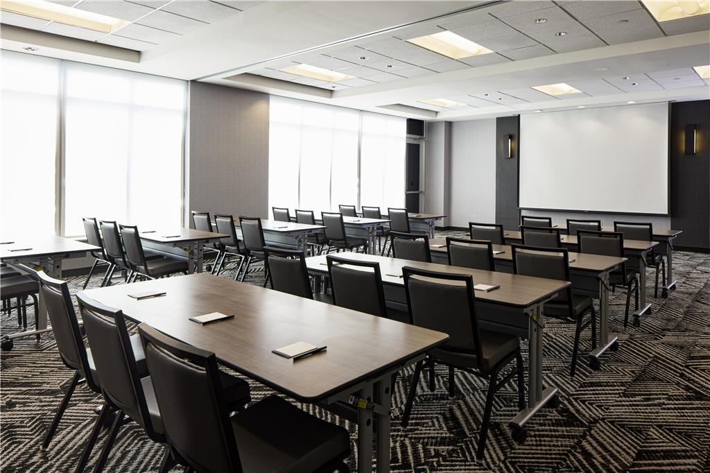 Hyatt Place New York Yonkers - photo 46