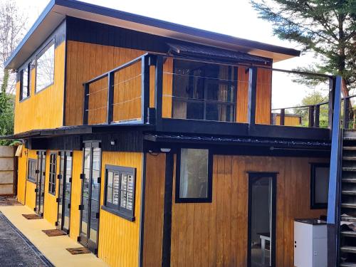 Thames River Valley Retreat Residence 2 — 4-Star Luxury Hotel in Thames, New Zealand