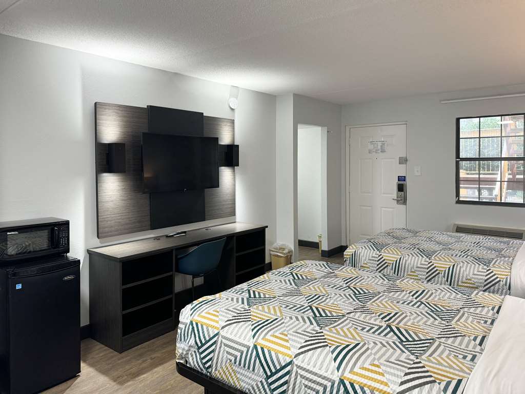 Studio 6 Extended Stay Huntsville AL University Drive - photo 6
