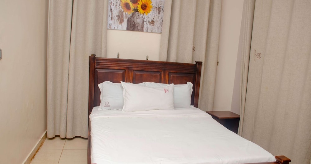 Hotel Lemonade — Kampala — photo 4