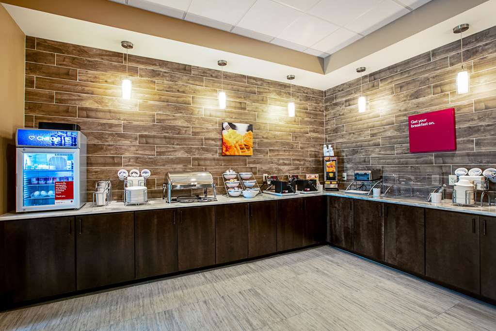 Comfort Suites Fishkill near Interstate 84 - photo 46