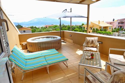 Fou's luxury apartment — 4-Star Luxury Hotel in Nafpaktos, Greece