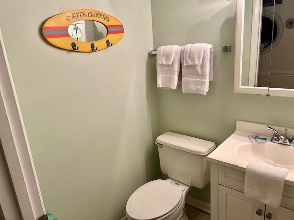 Royal Garden Resort 403 1 Bedroom Condo by RedAwning - photo 10