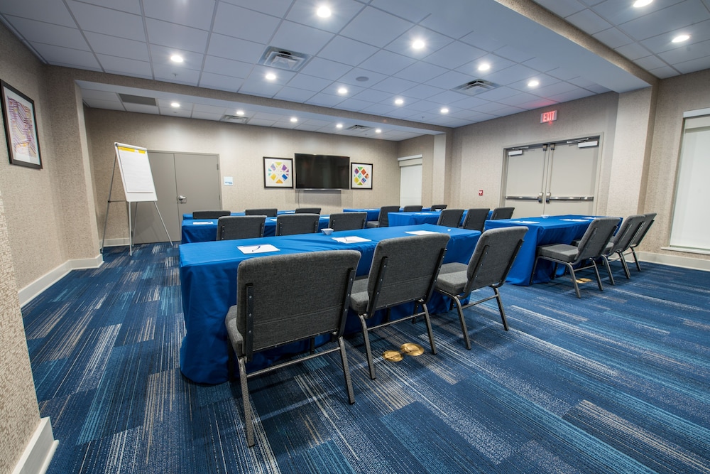 Holiday Inn Express & Suites Lake Charles South Casino Area by IHG - photo 100