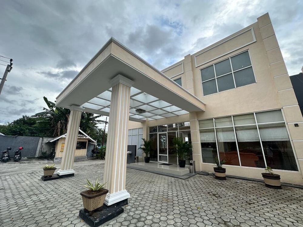 Amazing Beach Resort Palu in Palu, Indonesia