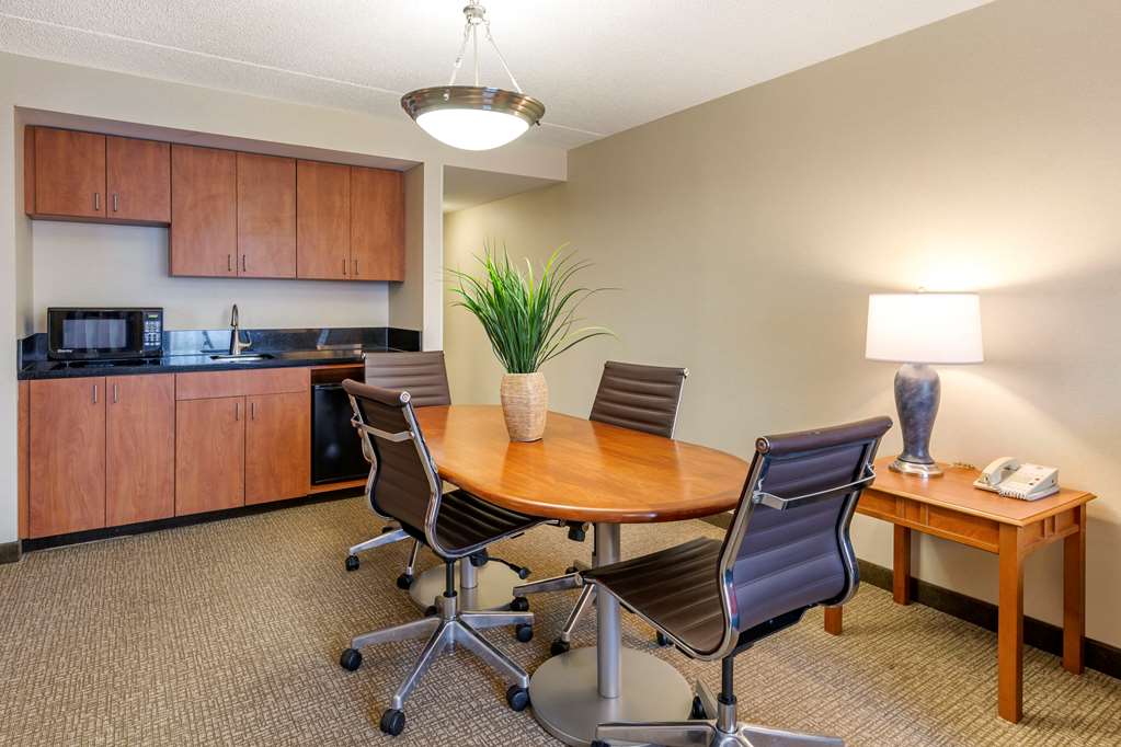 Comfort Suites Manassas Battlefield Park - photo 30