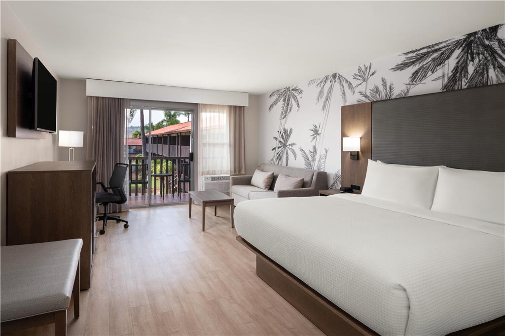 Best Western Plus Pepper Tree Inn - photo 6