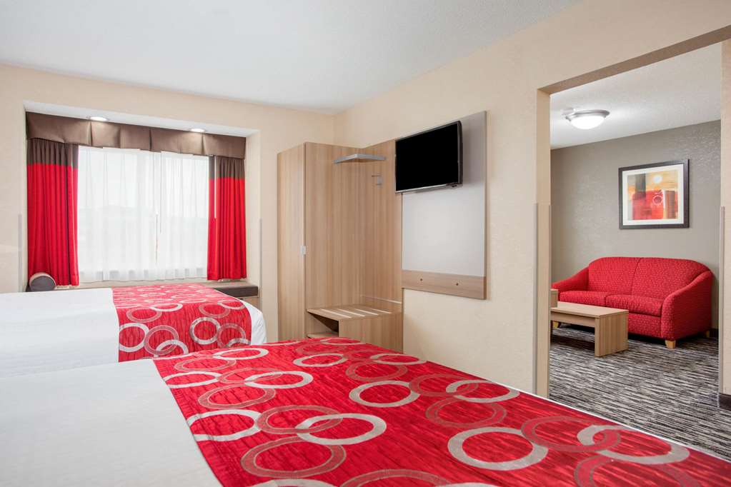 Microtel Inn & Suites by Wyndham Charleston WV - photo 13