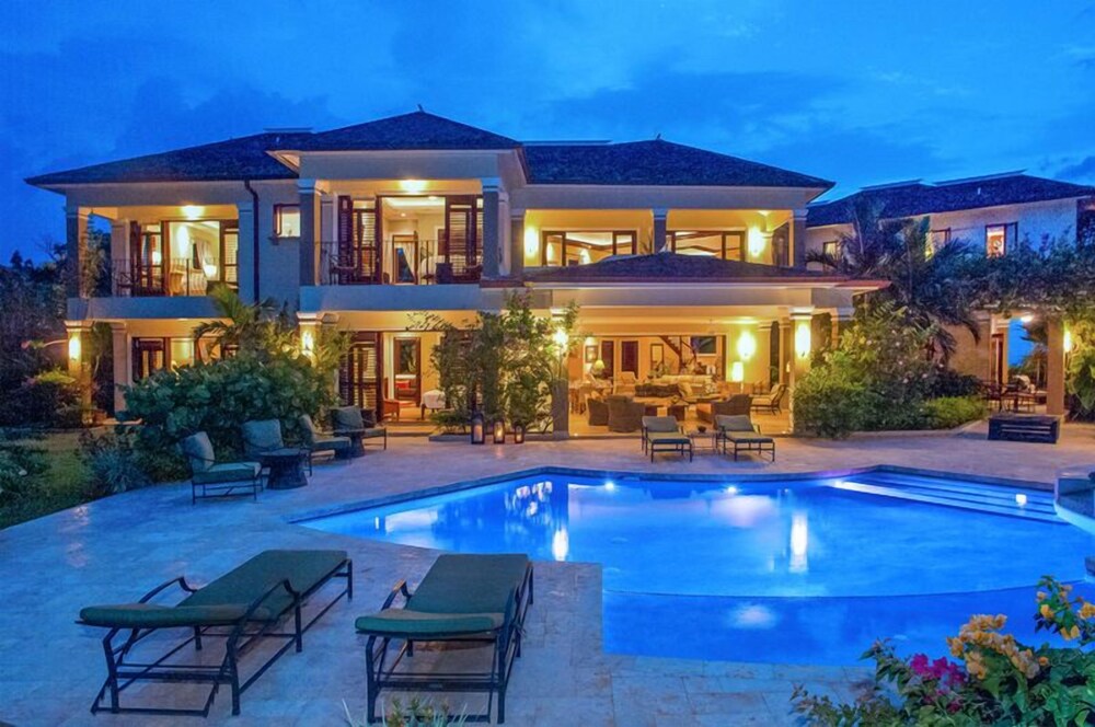 Tek Time Montego Bay 5BR — 4-Star Luxury Hotel in Montego Bay, Jamaica