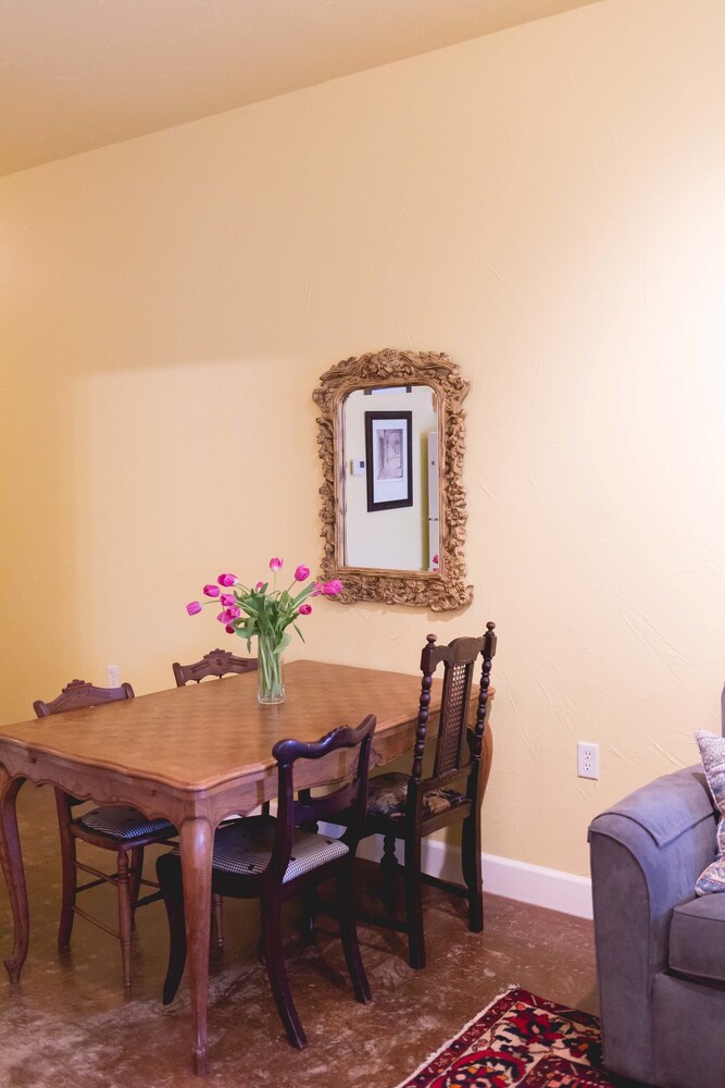 High Cotton Inn - photo 27